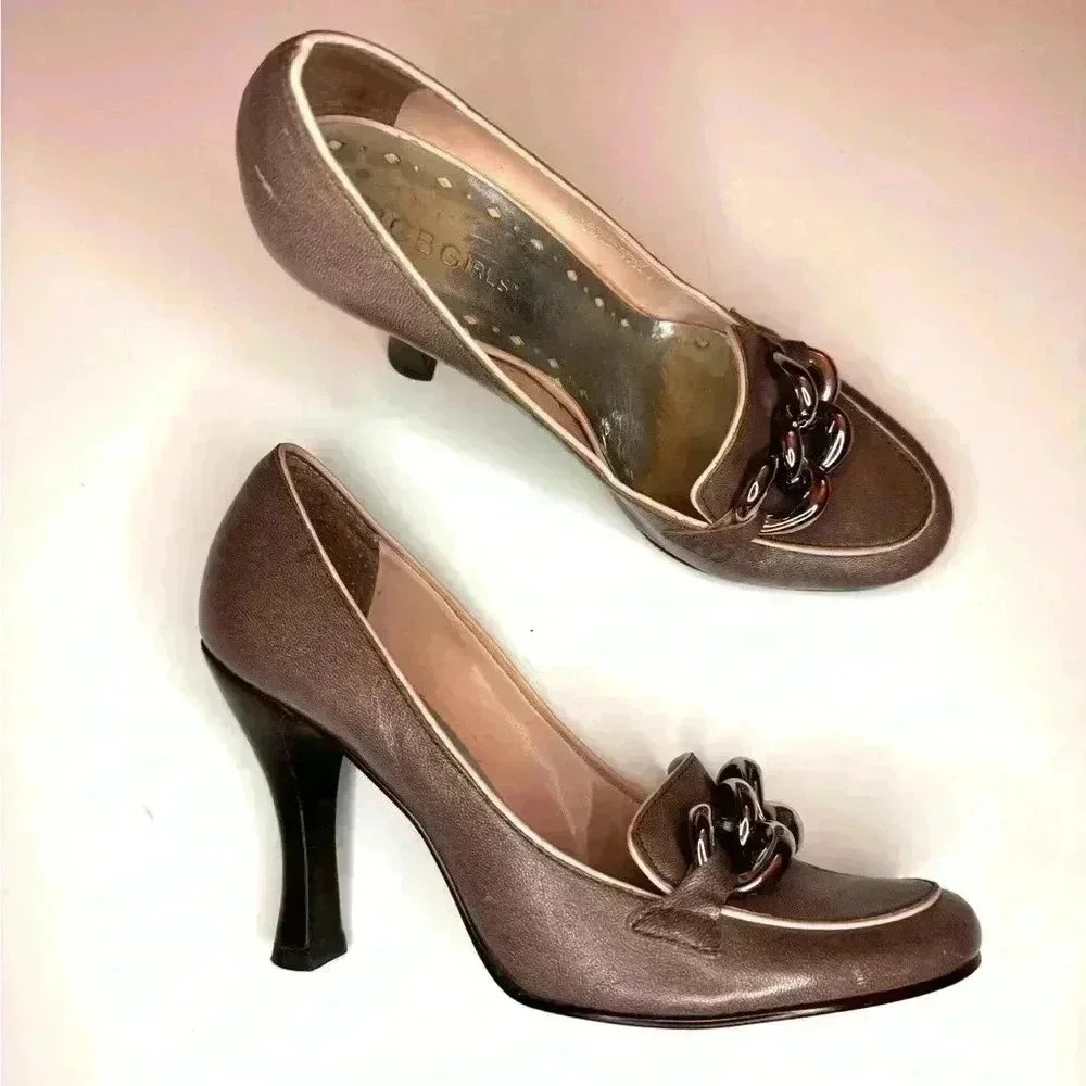 BCBG Taupe Metallic Chain Accent Pumps